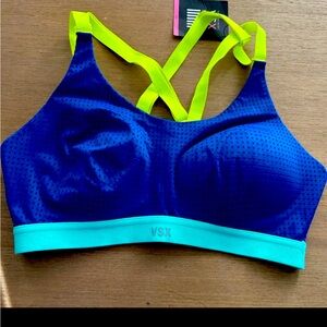 Victoria Secret (VSX) 32C